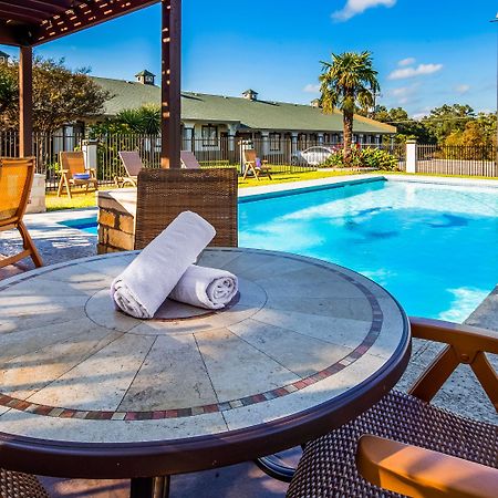 Best Western Post Oak Inn Burnet Bagian luar foto