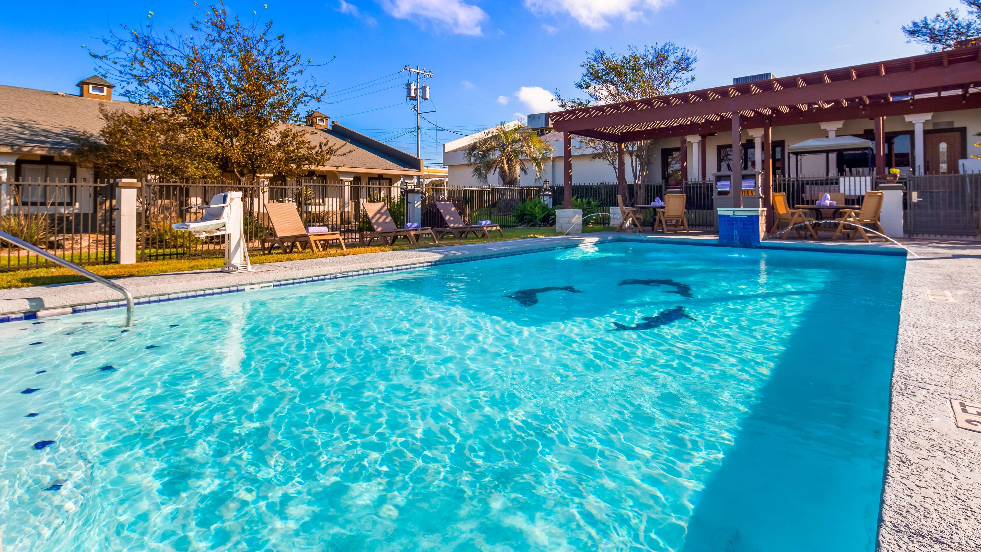 Best Western Post Oak Inn Burnet Bagian luar foto