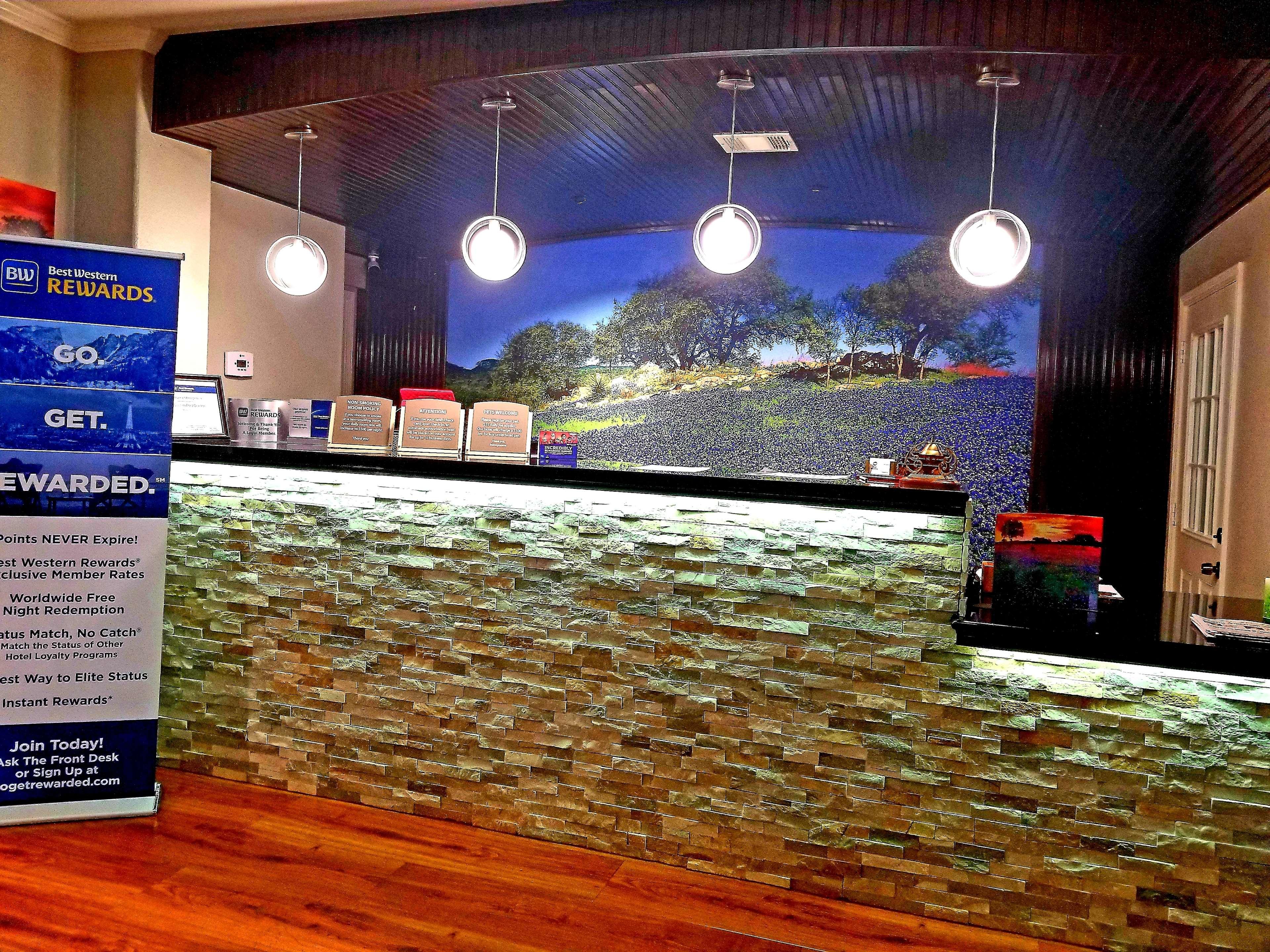 Best Western Post Oak Inn Burnet Bagian luar foto