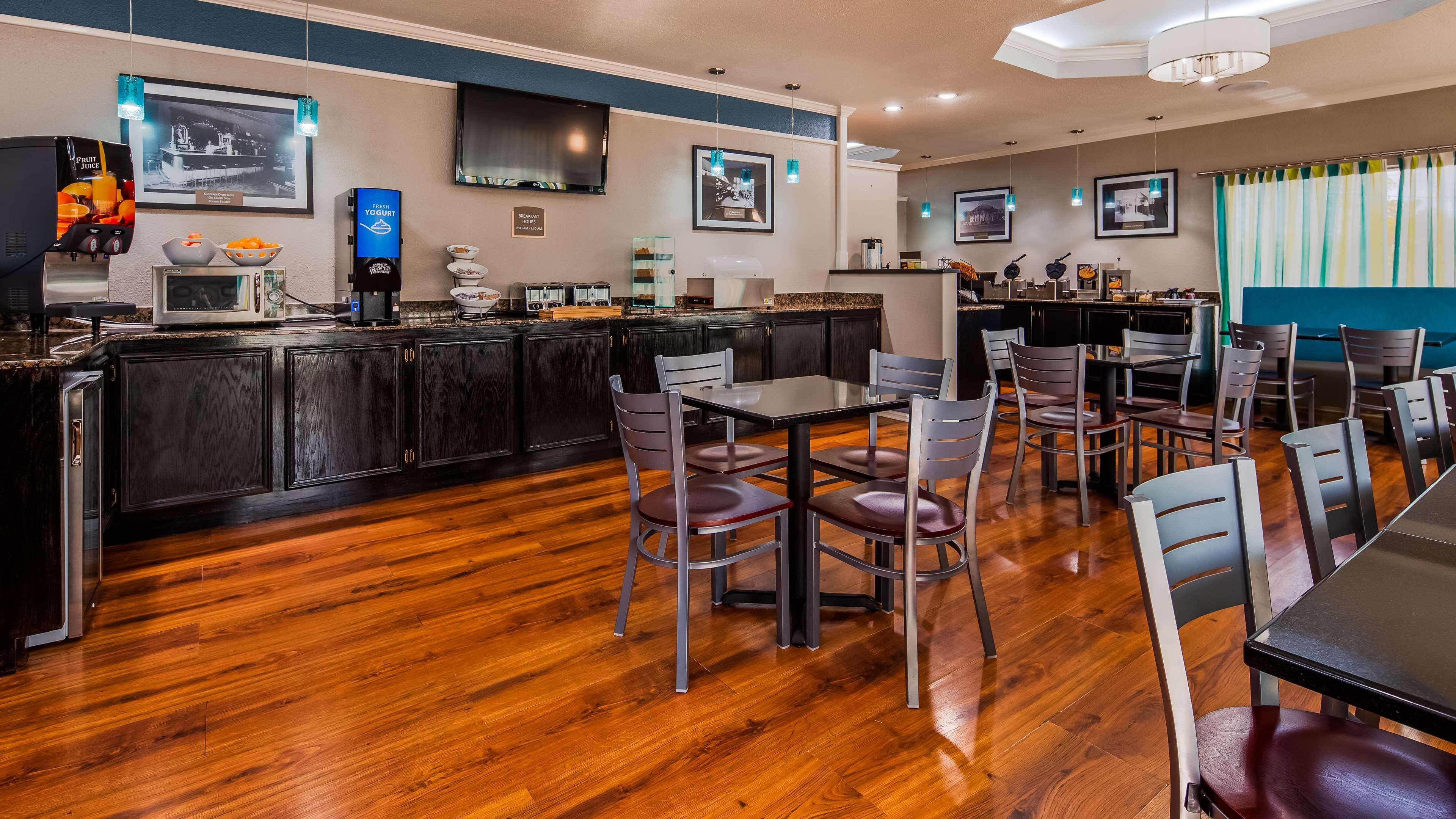 Best Western Post Oak Inn Burnet Bagian luar foto