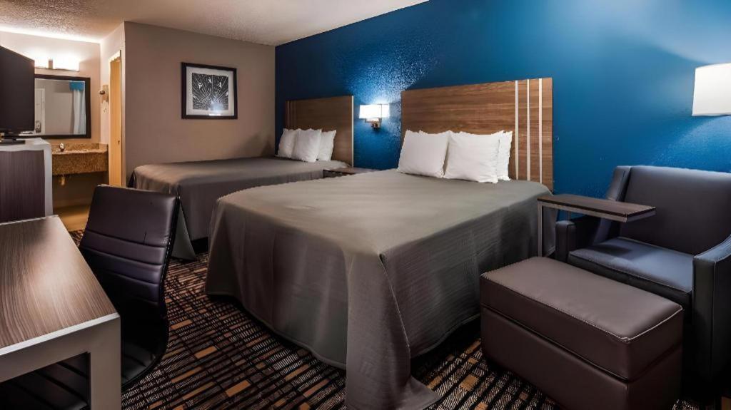 Best Western Post Oak Inn Burnet Bagian luar foto