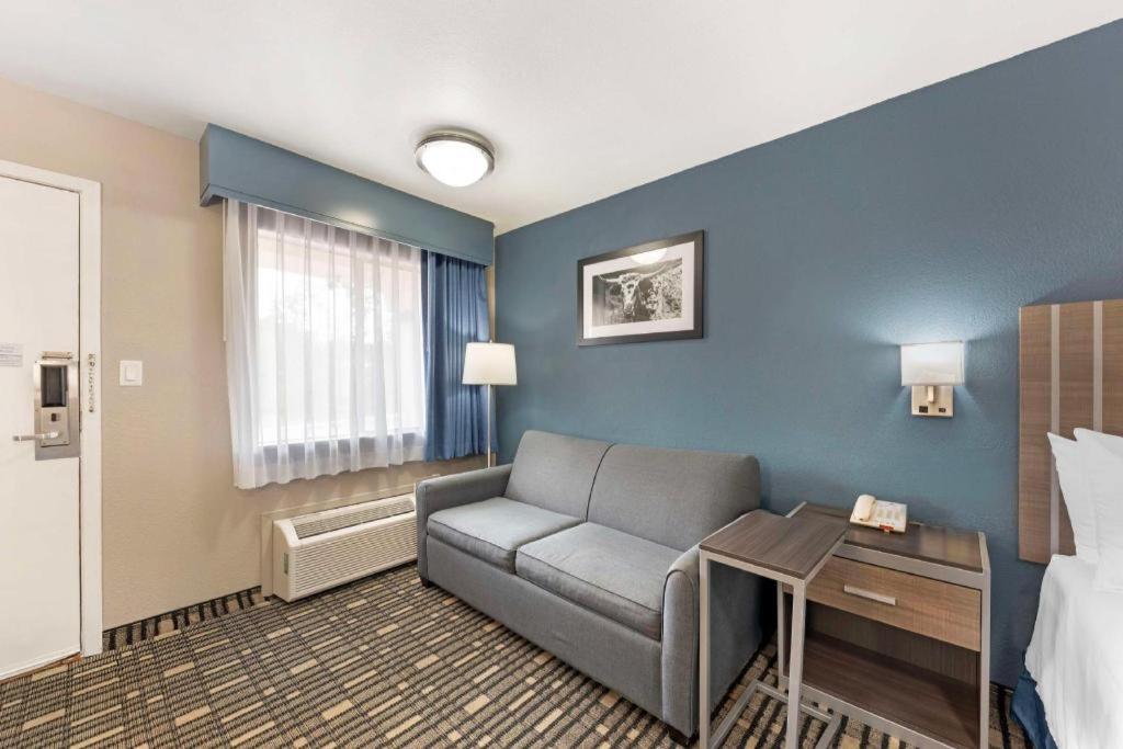 Best Western Post Oak Inn Burnet Bagian luar foto